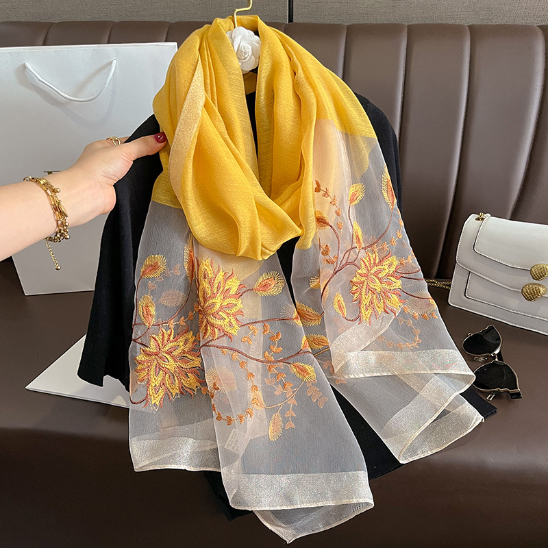 Woven Scarf Blanket - Sciarpa in Seta Tinta Unita Primavera