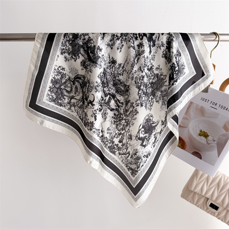Sciarpe stampate nella giungla - Face Scarf Mask recensione e prezzo