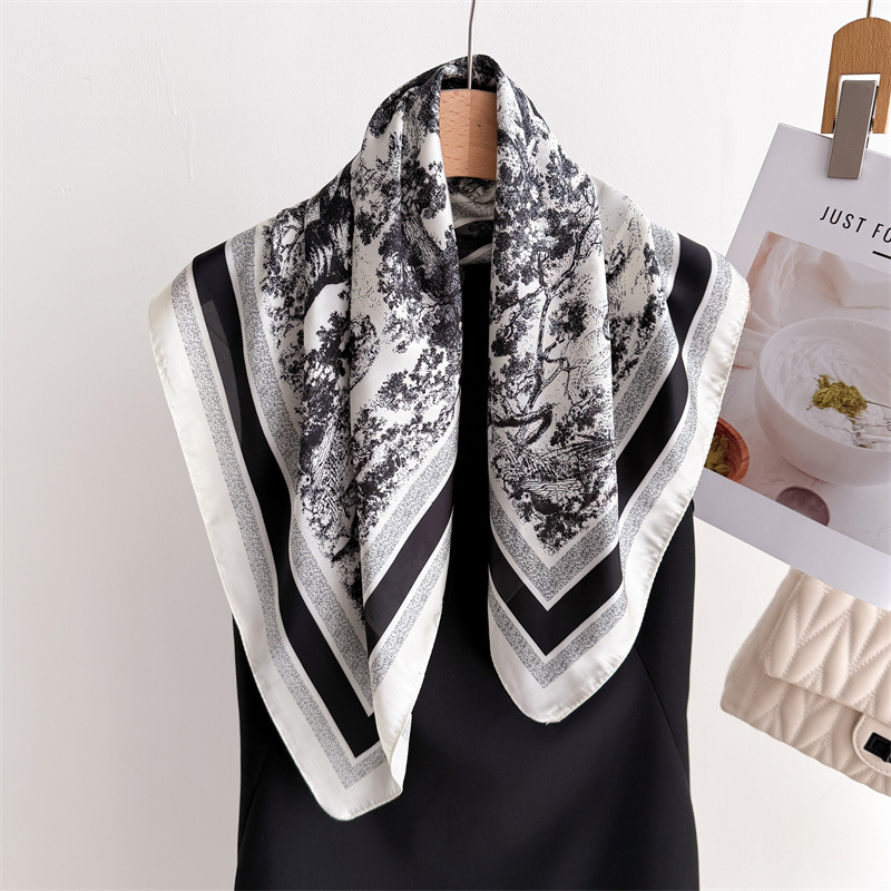 Sciarpe stampate nella giungla - Face Scarf Mask recensione e prezzo