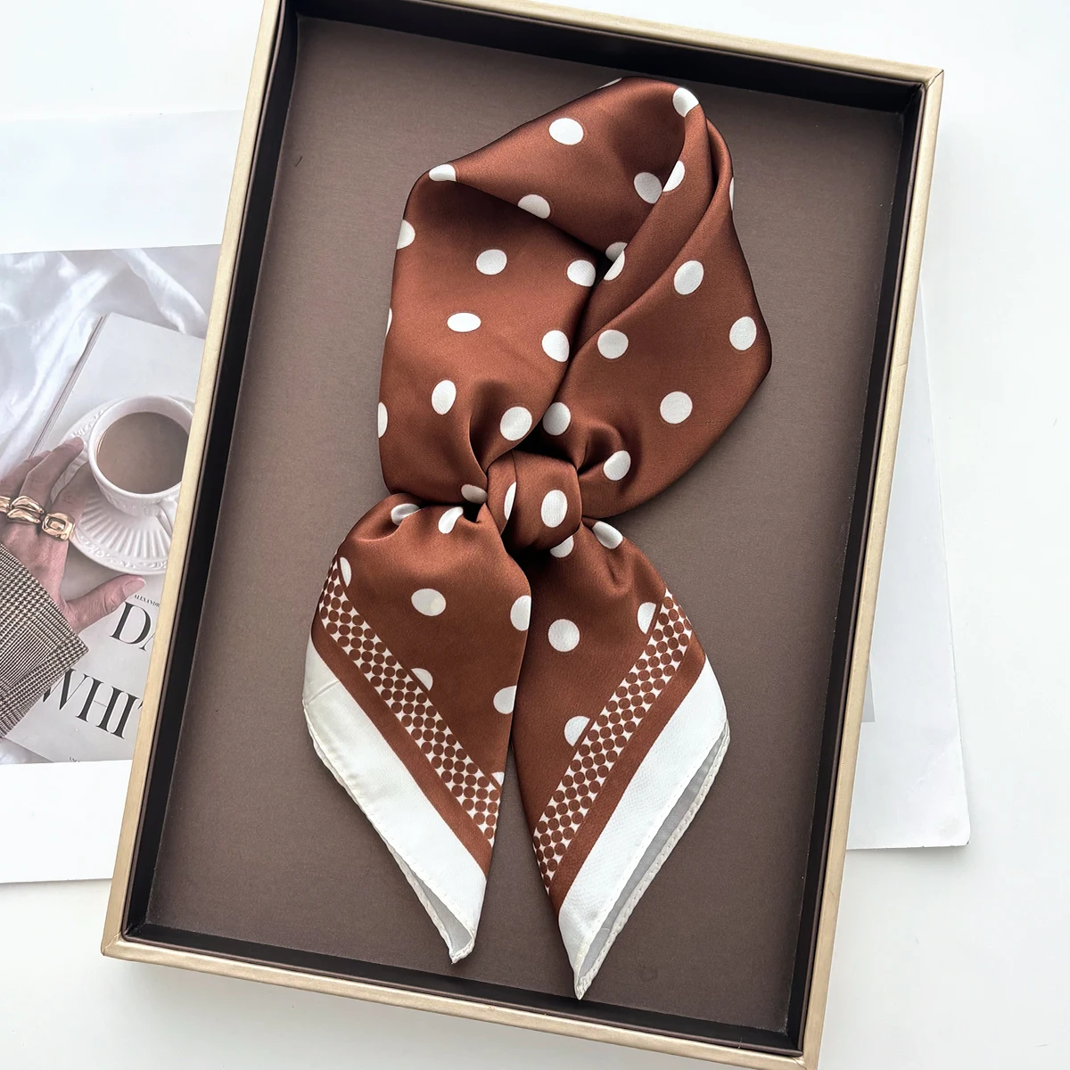 Foulard quadrato elegante in r - Face Scarf Mask recensione e prezzo